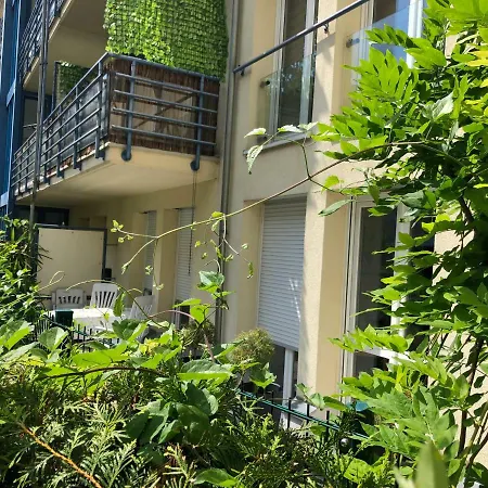 Apartment Sonnige Im Zentrum Mit Terrasse U Tiefgarage - Netflix & Prime *